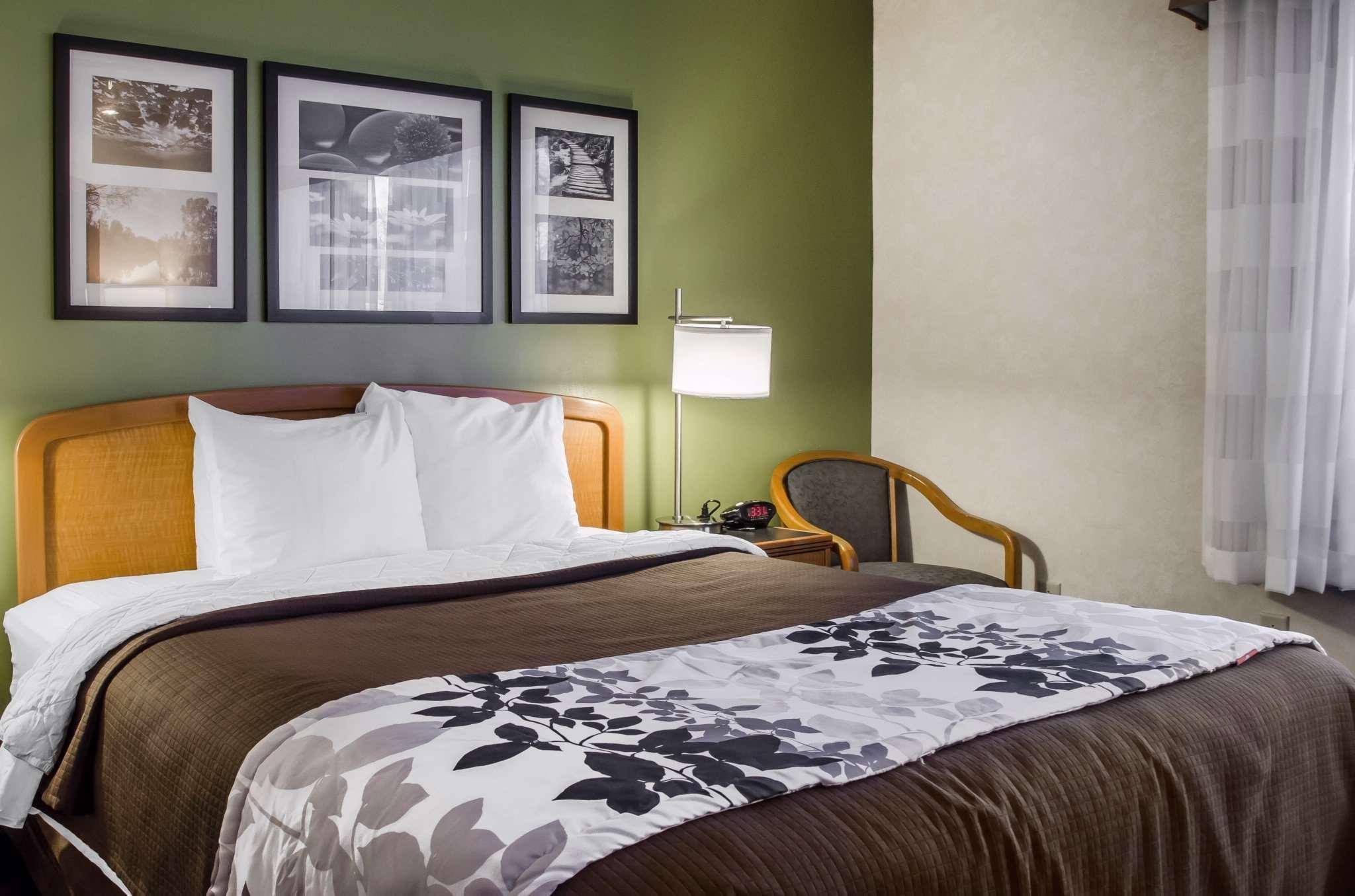 Sleep Inn & Suites Bensalem Exteriör bild